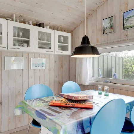 Holiday home Holiday Syni - 500m From The Sea In Nw Jutland By Interhome *