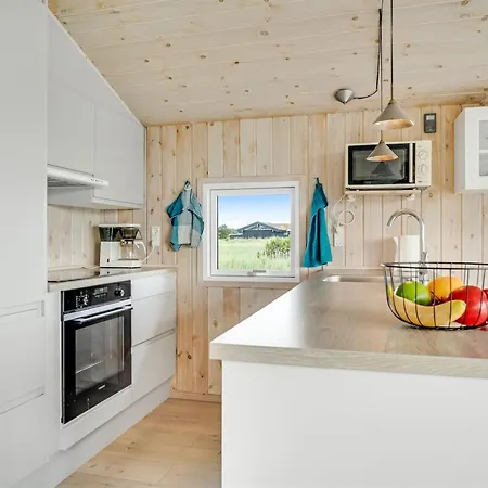 Nyaraló Syni - 500m From The Sea By Interhome *