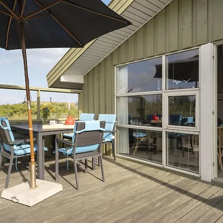 Syni - 500m From The Sea By Interhome *