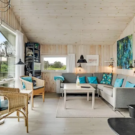 Nyaraló Syni - 500m From The Sea By Interhome