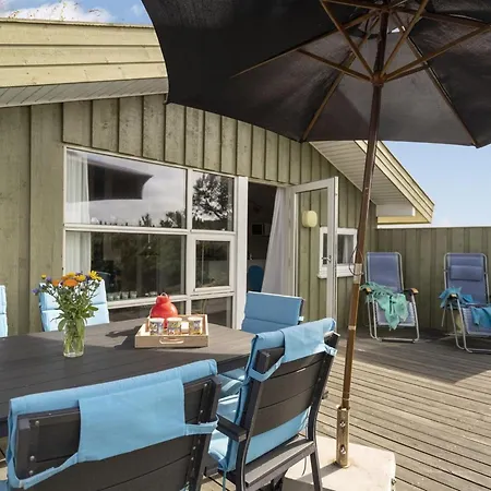 Syni - 500m From The Sea By Interhome Nyaraló *